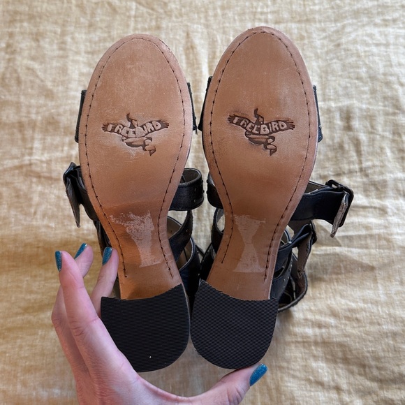 Freebird Tanica heels new and unworn - Picture 7 of 16